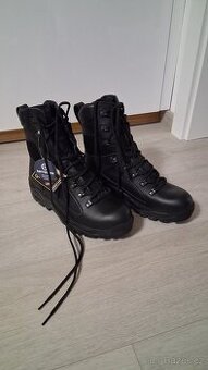 Boty polní lehké vel.7,5