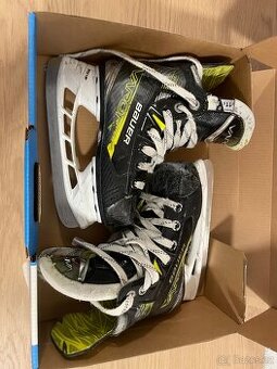 Bauer vapor x4