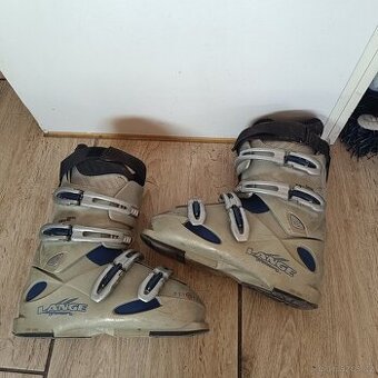 Lyžáky LANGE vel. 40 LEVNĚ