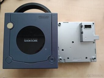 Nintendo GameCube + Game Boy Player