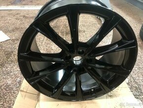 Elektróny BMW X5 a X6 R20