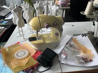 Prodám dětský šicí stroj