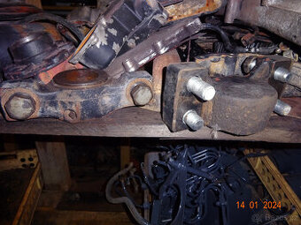 Zetor Forterra uložení přední nápravy