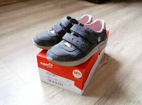 Celoroční boty Superfit vel. 28