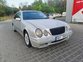 Mercedes w210 E 270 cdi facelift, R 2000. - 1