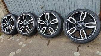 Renault sport 17"