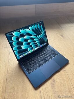 MacBook Air 13” M2 256GB Midnight