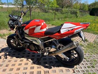 Aprilia Tuono