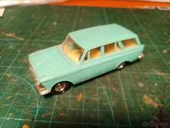 Moskvič 1:43