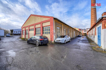 Prodej výrobního objektu, 2510 m², Klatovy