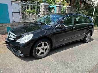 Mercedes-Benz R500 servisováno, plná výbava, 2maj otec a syn