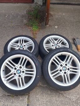 BMW disky s pneu 225/45 r17