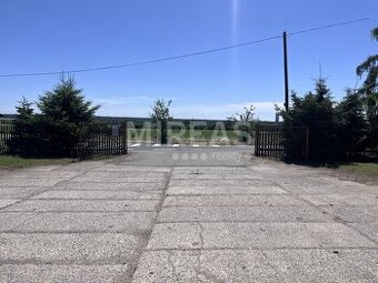 Žerčice, pronájem pozemku 3.325 m2, okr. Mladá Boleslav.