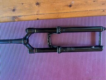 Rockshox Lyrik Ultimate RC 3,1 - 1