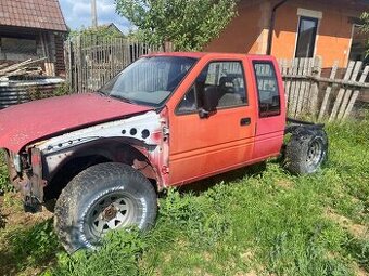 Prodám Opel Campo 2.5Td