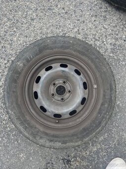 Prodám kompletní sadu letních + zimních pneu