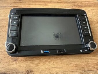 Autorádio 2DIN s dotykovým displejem, USB, NAVI, Bluetooth
