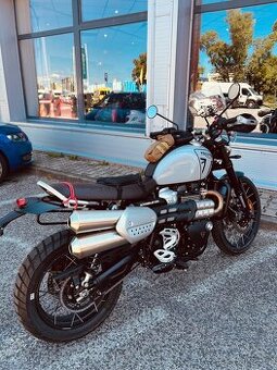 Triunph Scrambler 1200x