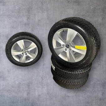 Nikdy nejeté originální alu kola Škoda 5x100 + 205/55r16