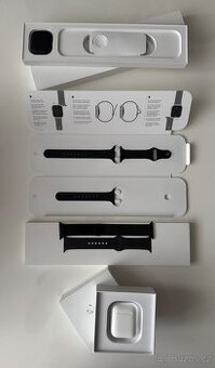 Apple Watch 8 45mm + ZDARMA Apple Airpods a nový řemínek