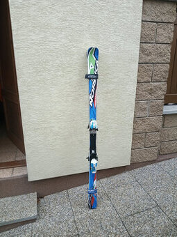 Prodám lyže a lyžařské boty