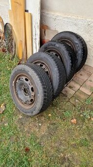 185/60 R14 Zimní pneu Kingstar na plech. discích