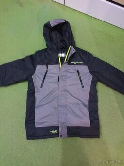 Chlapečka zimní bunda vel.176-182