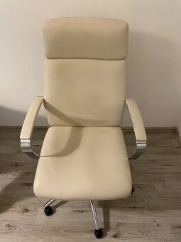 Kancelářské křeslo