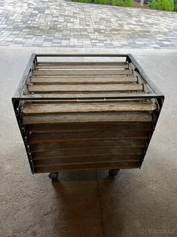 Vozík k fritéze na koblihy