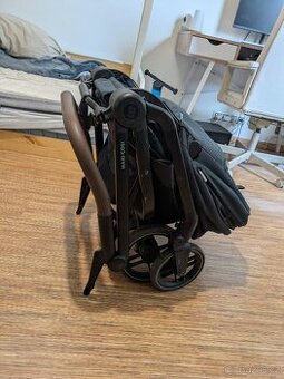 Sportovni kocarek MaxiCosi Leona 2