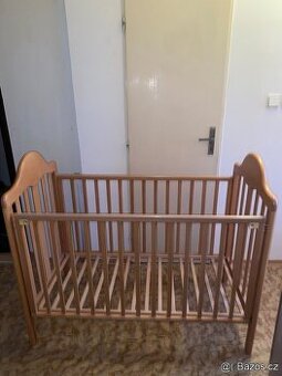 Dřevěná dětská postýlka super cena