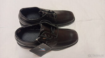 Nové společenské polobotky manager Gruna vel. 42