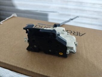 Levý zadní zámek pro VW,Škoda,AUDI