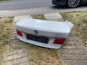 Náhradní díly BMW F01