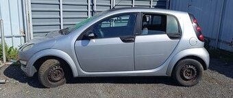 ND z Smart ForFour 1493.cm3 50.kw nafta r.v. 2004 (K19)