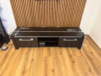 Knihovna, nástěnný stůl, stůl pod tv, noční stolky, komoda