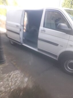 Vw t5 rok 2011 long 75kw