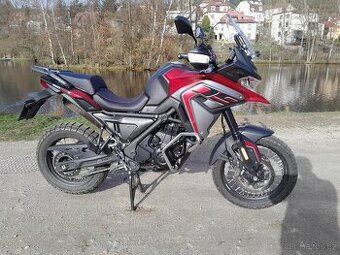 voge 650 DSX - 1