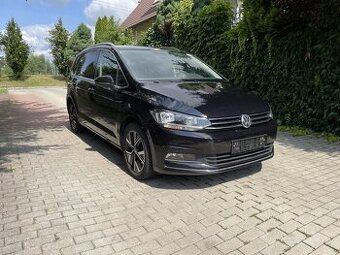 Volkswagen Touran 2.0 TDi Highline DSG 7 MÍST