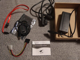 adaptér USB to IDE, SATA - 1