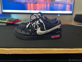Nike Dunk Low Lot 50 40,5 VELIKOST