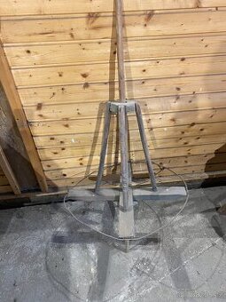 Starožitný navíječ chmele - 1