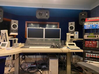 Prodej studiové techniky – mixpult, efekty, monitory, vintag - 1
