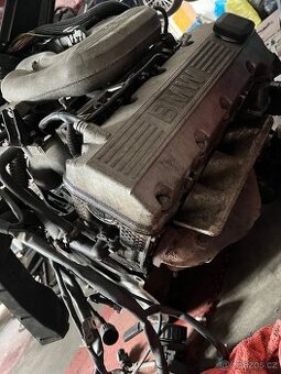 BMW E36 318i m43b18 motor REZERVACE