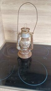 Petrolejová lampa