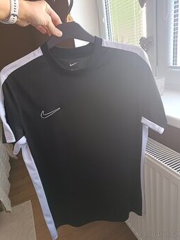 Nike pánské tričko - vel. L