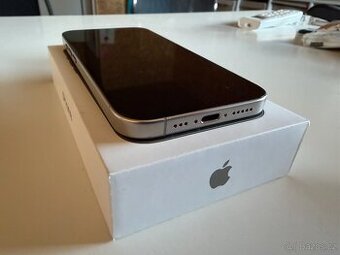 Apple iPhone 15 pro 128Gb přirodní titan