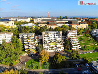 Prostorný byt 3+kk (119 m2) + terasa 36,97 m2, 4.patro, OV, 