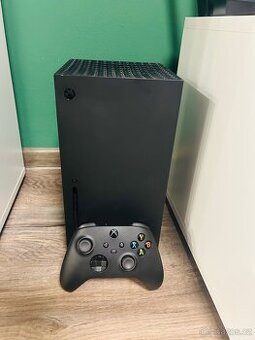 Xbox series X 1tb + hry