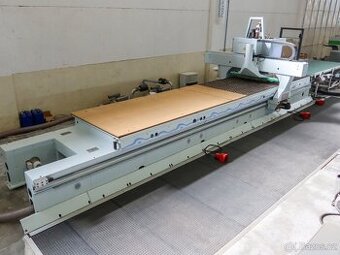 Nestingové CNC obráběcí centrum WEEKE BHP 200